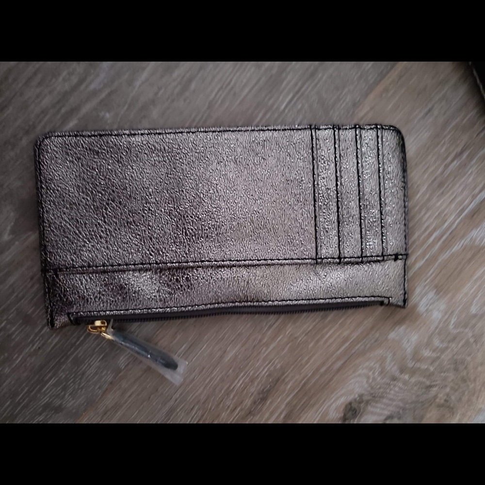 NWOT Leather crossbody bag w/ removable pouch - Picture 8 of 8